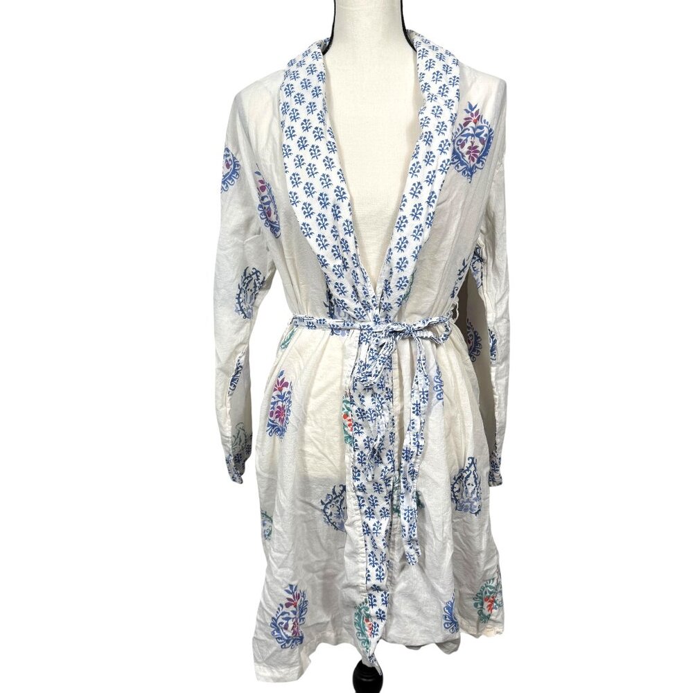 Pomegranate Belted Robe White Blue Floral Cotton Loungewear Resortwear Beach